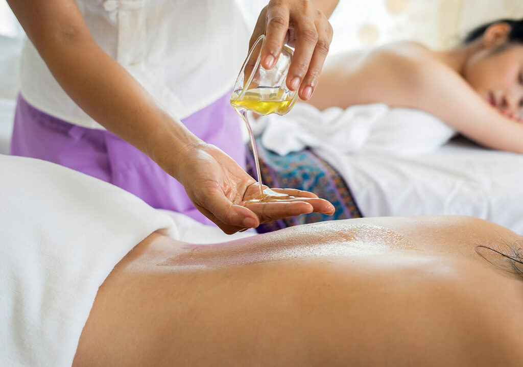 The Art of Tailoring Thai Massage Techniques to Women’s Needs